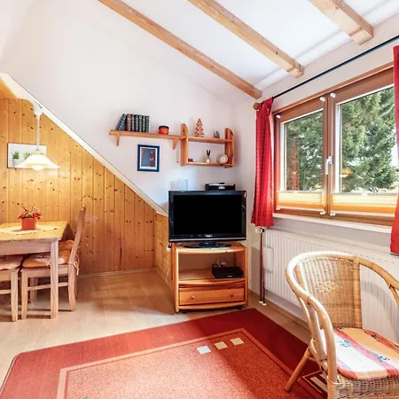 Haus Maria טודנאו