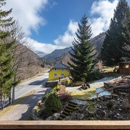 Haus Maria Apartmán *